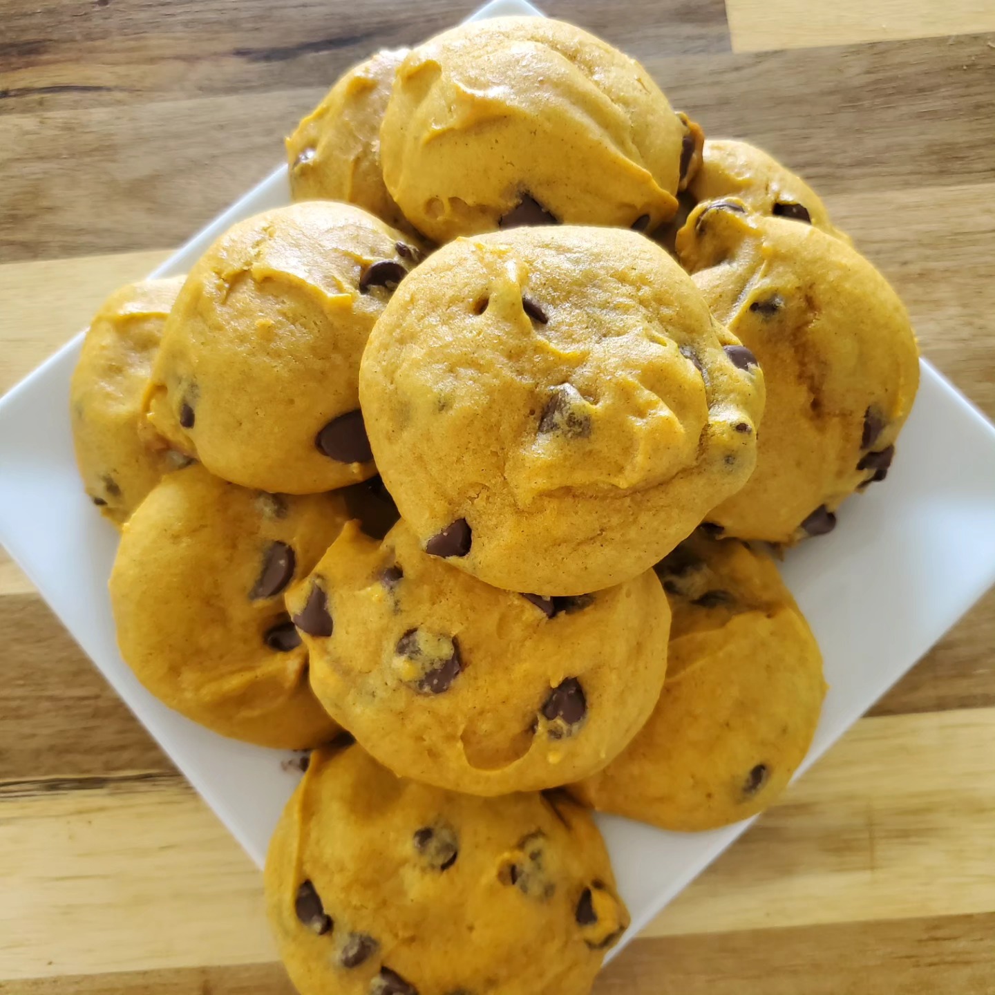 Pumpkin Choc-Chip Cookies from B's Treats